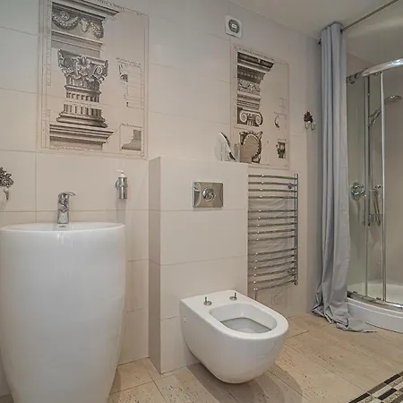 Luxury Apartmens In City Center! Apartmán