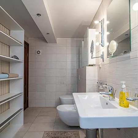 Luxury Apartmens In City Center!